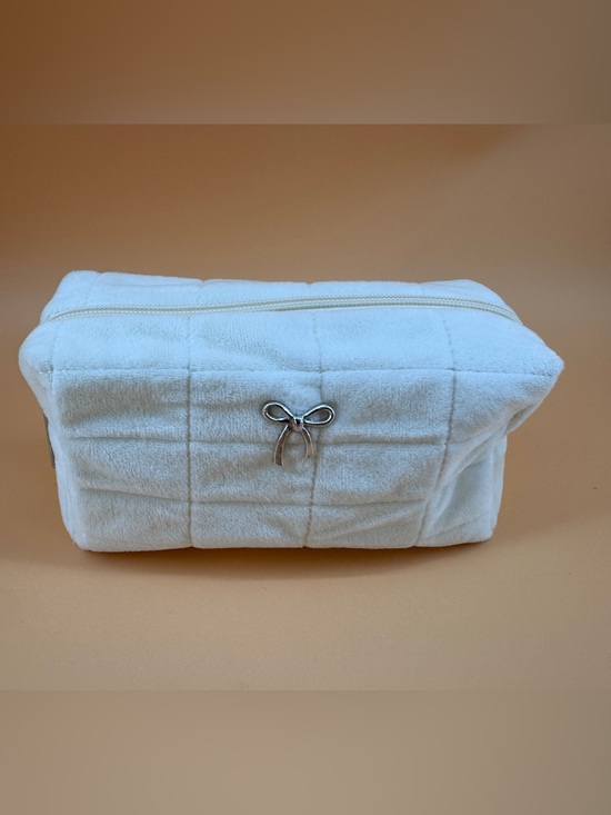 Target Handbags - Wild Fable Target Quilted Bow Makeup Bag White